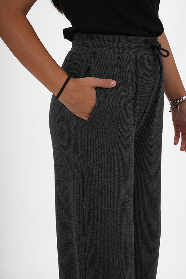 Kız Çocuk Kadife Kumaş Fitilli Jogger Pantolon