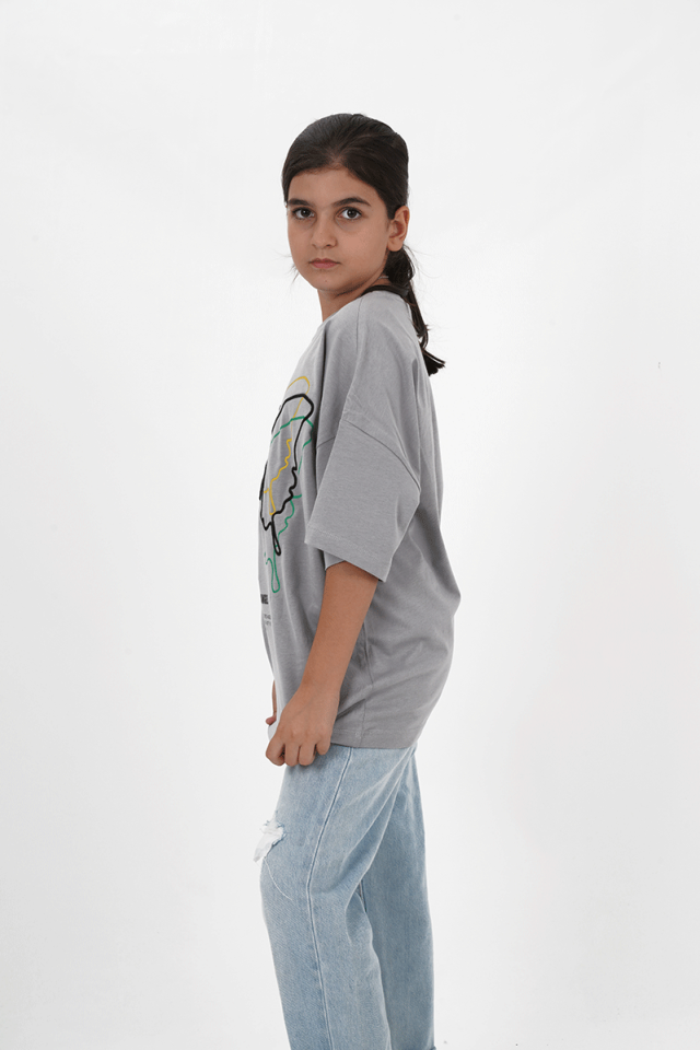 Kız Çocuk Gri Süprem Kumaş  Bisiklet Yaka Kelebek Baskılı Tshirt