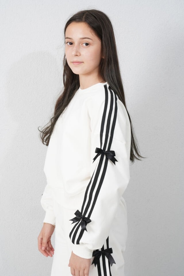 Ekru