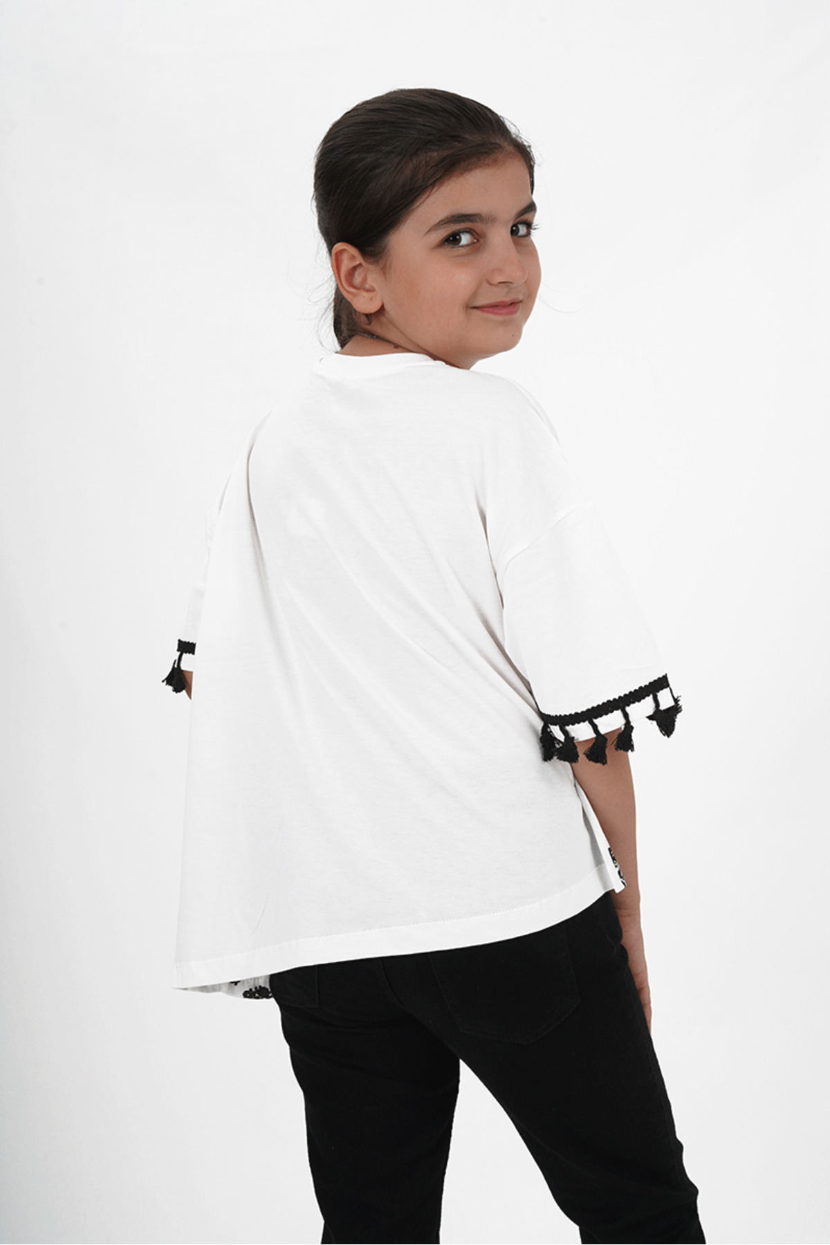 kiz-cocuk-suprem-kumas-bisiklet-yaka-desenli-tshirt-951.jpg