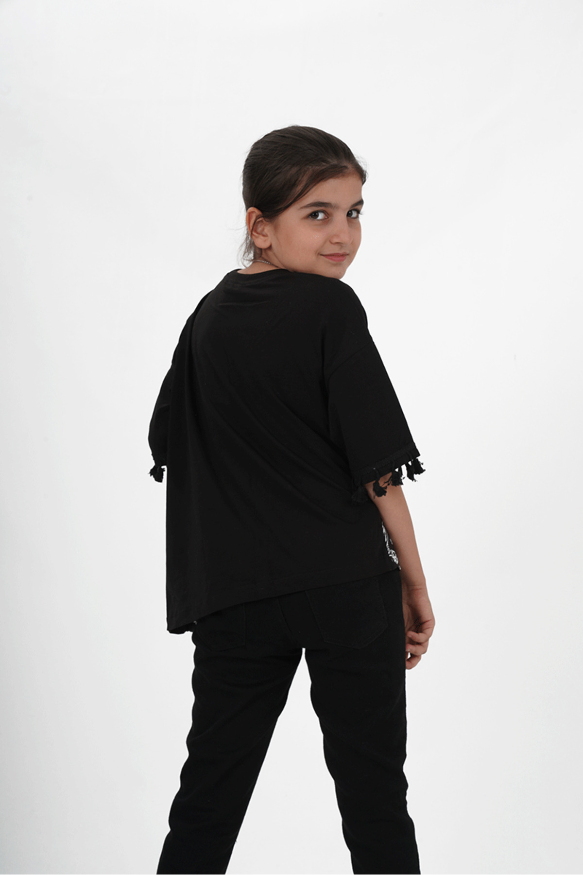kiz-cocuk-suprem-kumas-bisiklet-yaka-desenli-tshirt-956.jpg