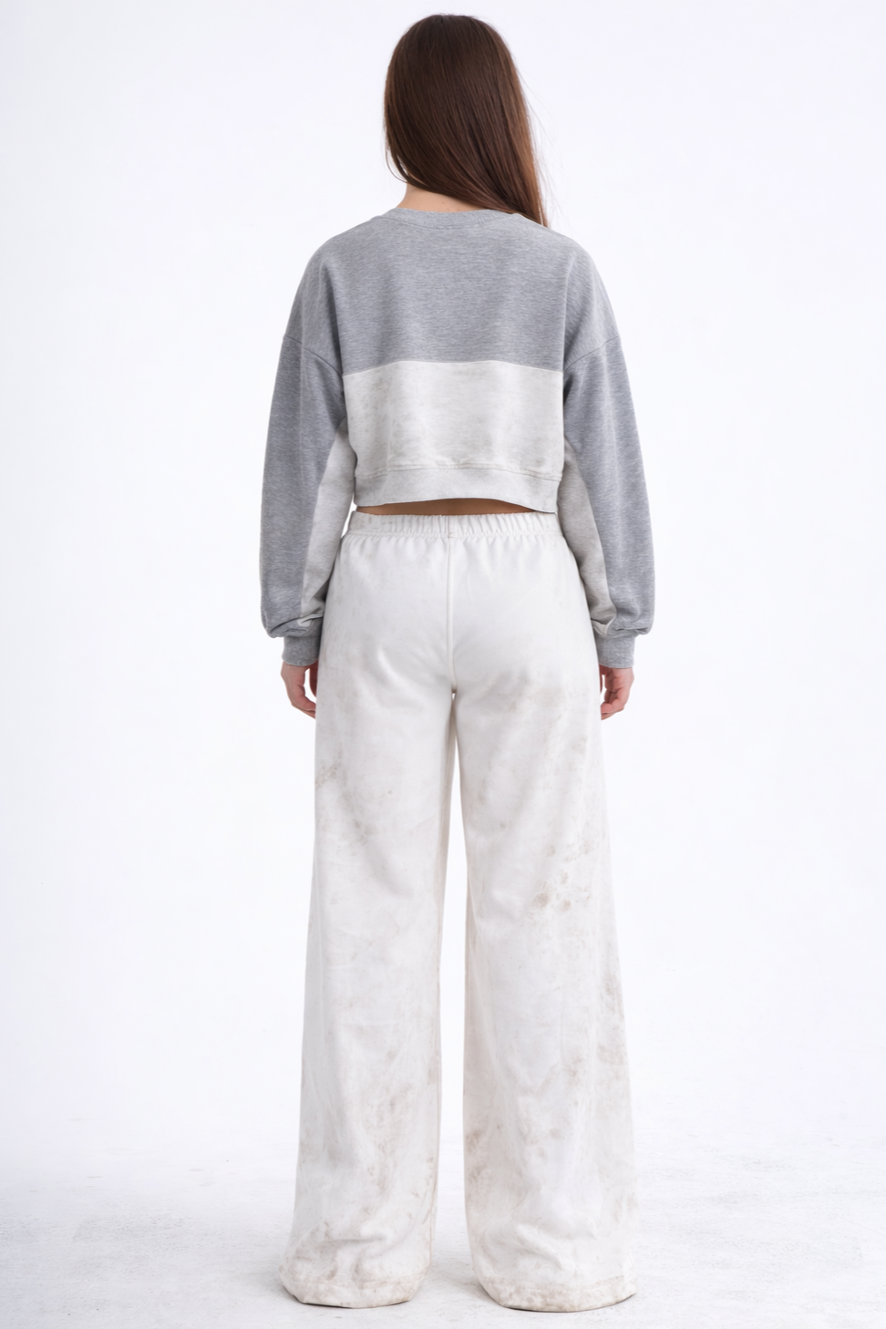 kiz-cocuk-genc-kiz-baskili-gri-melanj-crop-sweatshirt-ve-bol-paca-esofman-alti-ikili-takim-1696.png