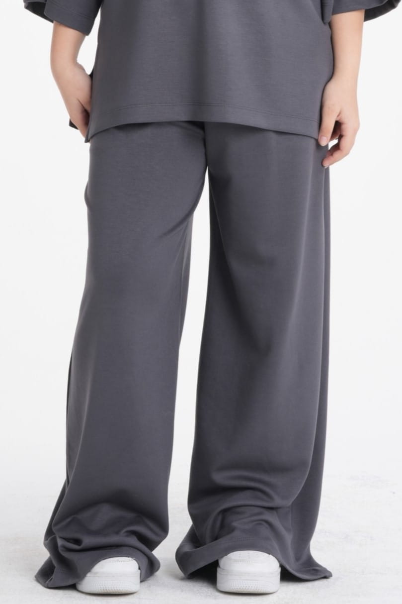 kiz-cocuk-renkli-oysho-kumas-rahat-kesim-ev-takimi-oversize-t-shirt-ve-genis-paca-pantolon-seti-konforlu-lounge-giyimi-2283-1.jpg