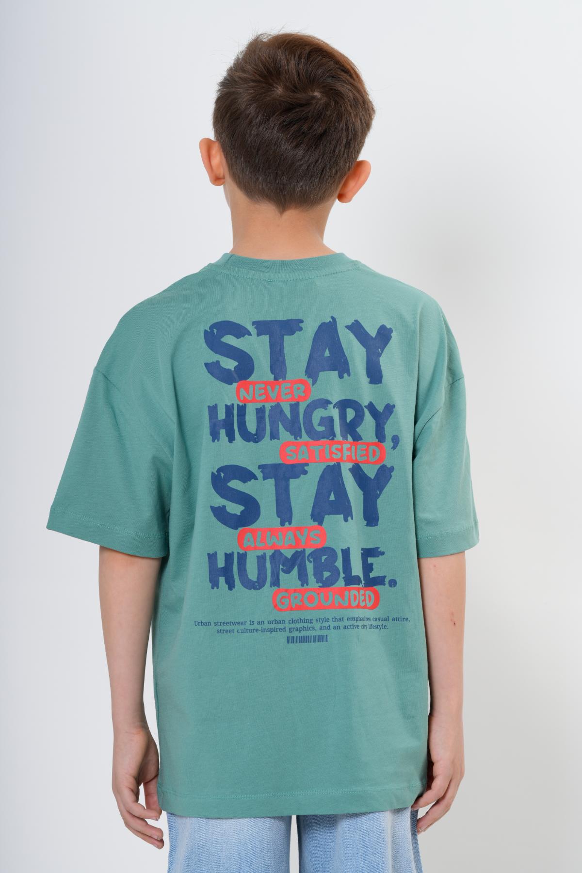 erkek-cocuk-oversize-fit-stay-humble-baskili-sokak-stili-tisort-2805.jpg