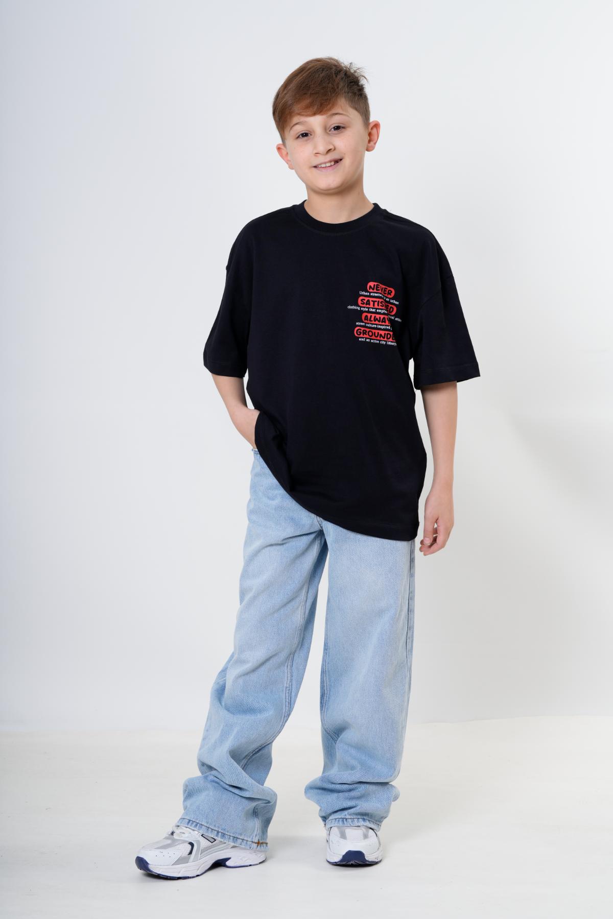 erkek-cocuk-oversize-fit-stay-humble-baskili-sokak-stili-tisort-2806.jpg