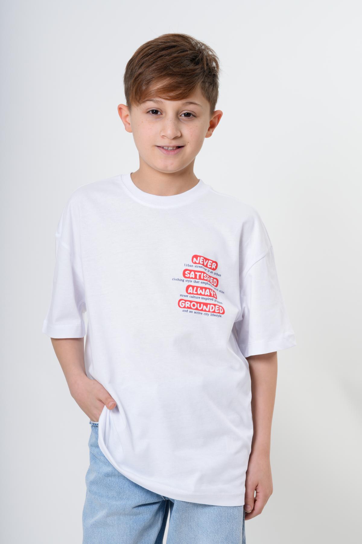 erkek-cocuk-oversize-fit-stay-humble-baskili-sokak-stili-tisort-2810.jpg