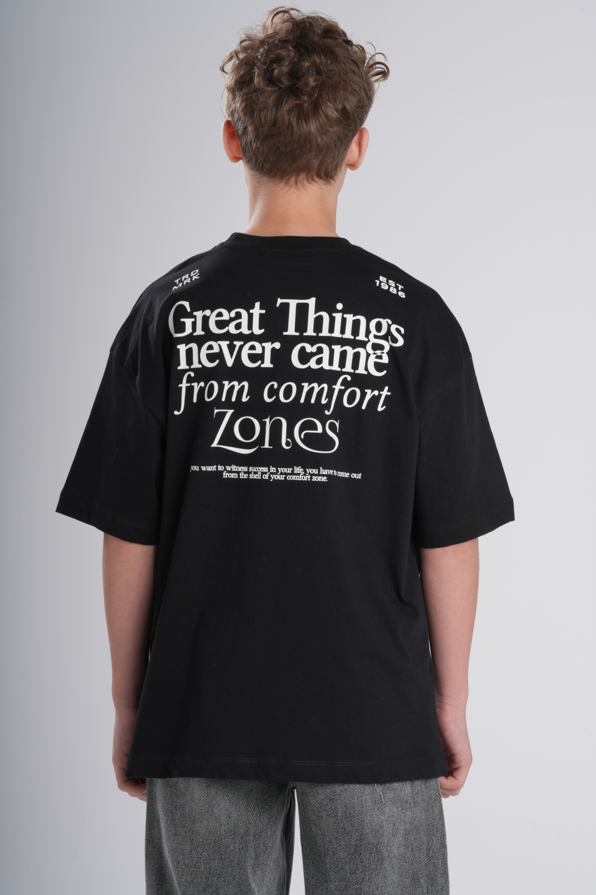 erkek-cocuk-rhat-kesim-on-ve-arkali-yazi-baskili-t-shirt-2596.jpg