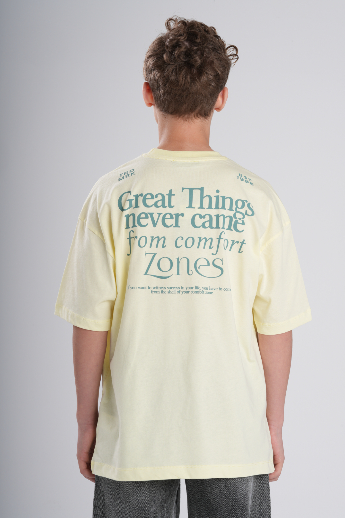 erkek-cocuk-rhat-kesim-on-ve-arkali-yazi-baskili-t-shirt-2602.jpg
