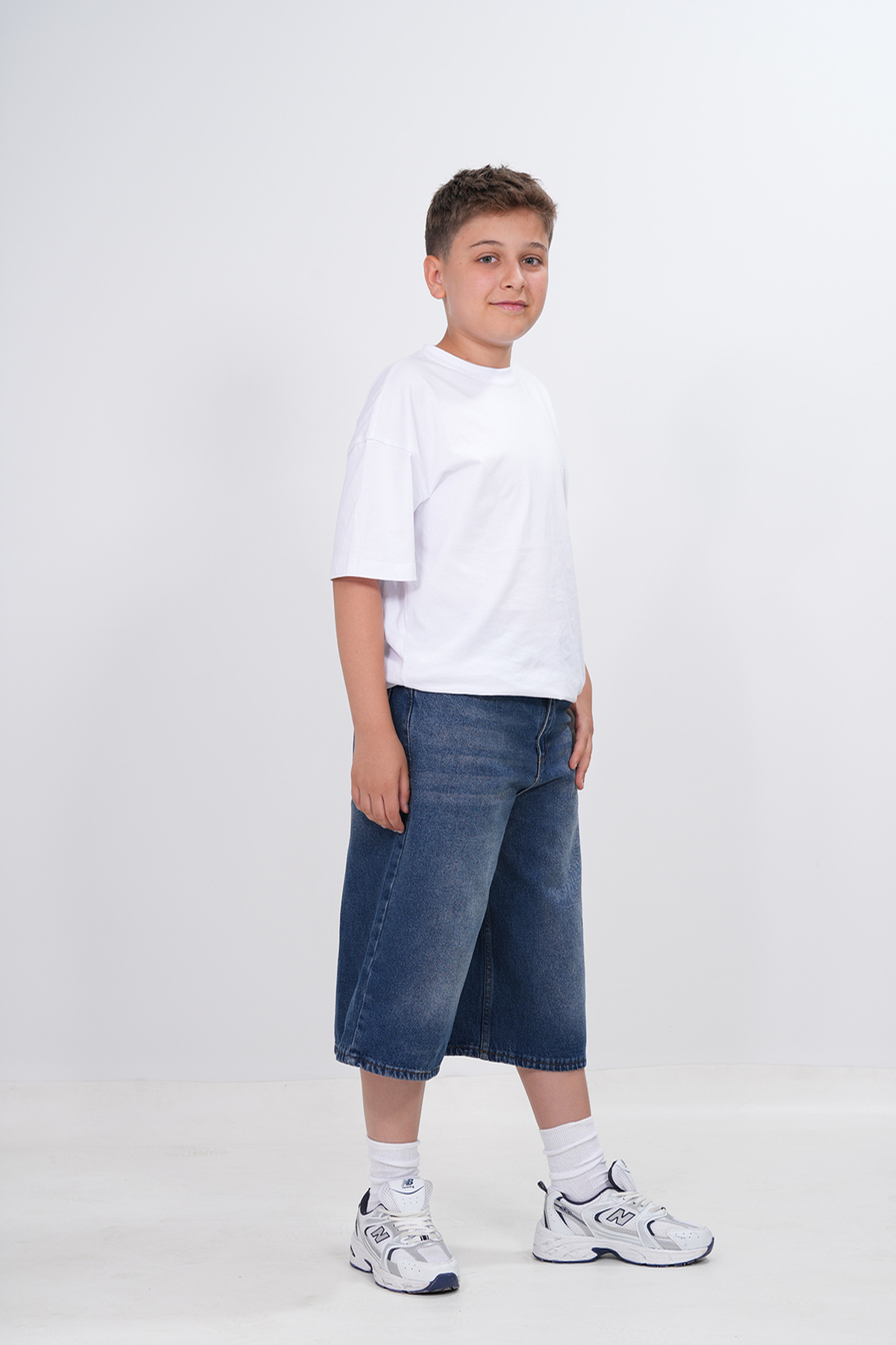 haykids-unisex-cocuk-mavi-kot-sort-regular-fit-rahat-kalip-denim-sort-2548.jpg