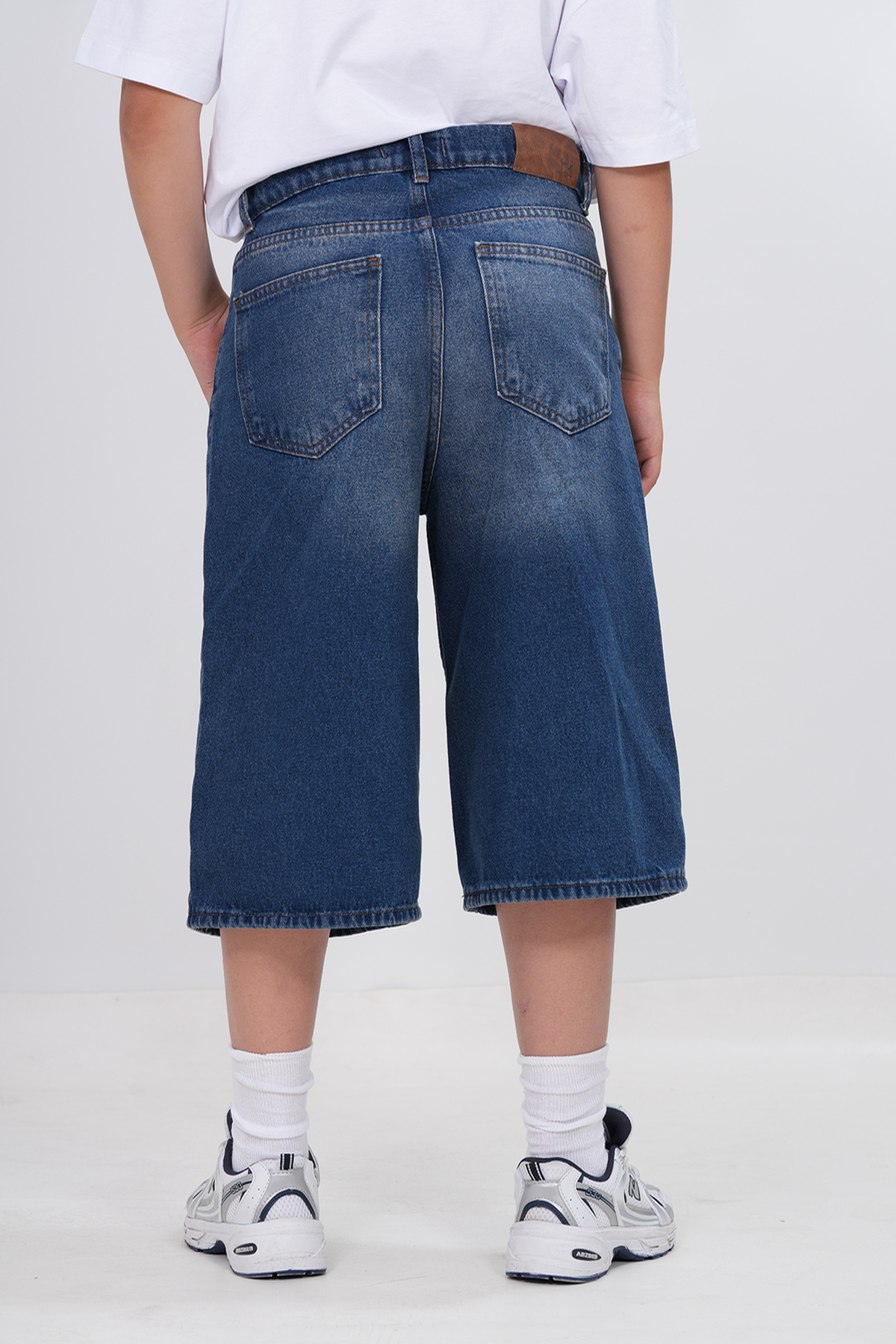 haykids-unisex-cocuk-mavi-kot-sort-regular-fit-rahat-kalip-denim-sort-2551.jpg