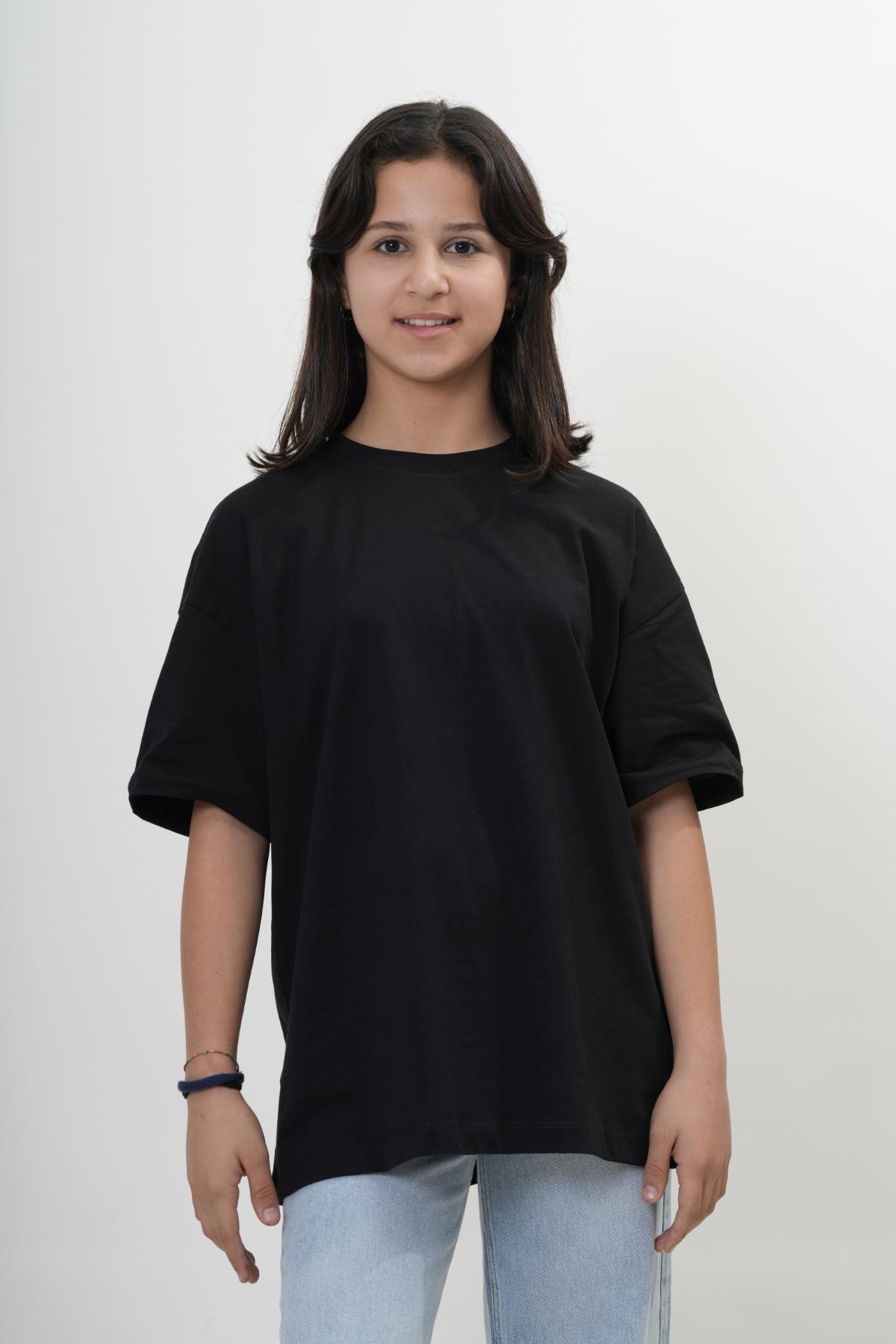 unisex-cocuk-beyaz-ve-siyah-rahat-kalip-bisiklet-yaka-basic-tisort-2693.jpg