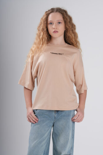 Kız Çocuk "Dream BIG" Yazılı Sırtı Pile Detaylı Oversize T-Shirt - Bej / Gri